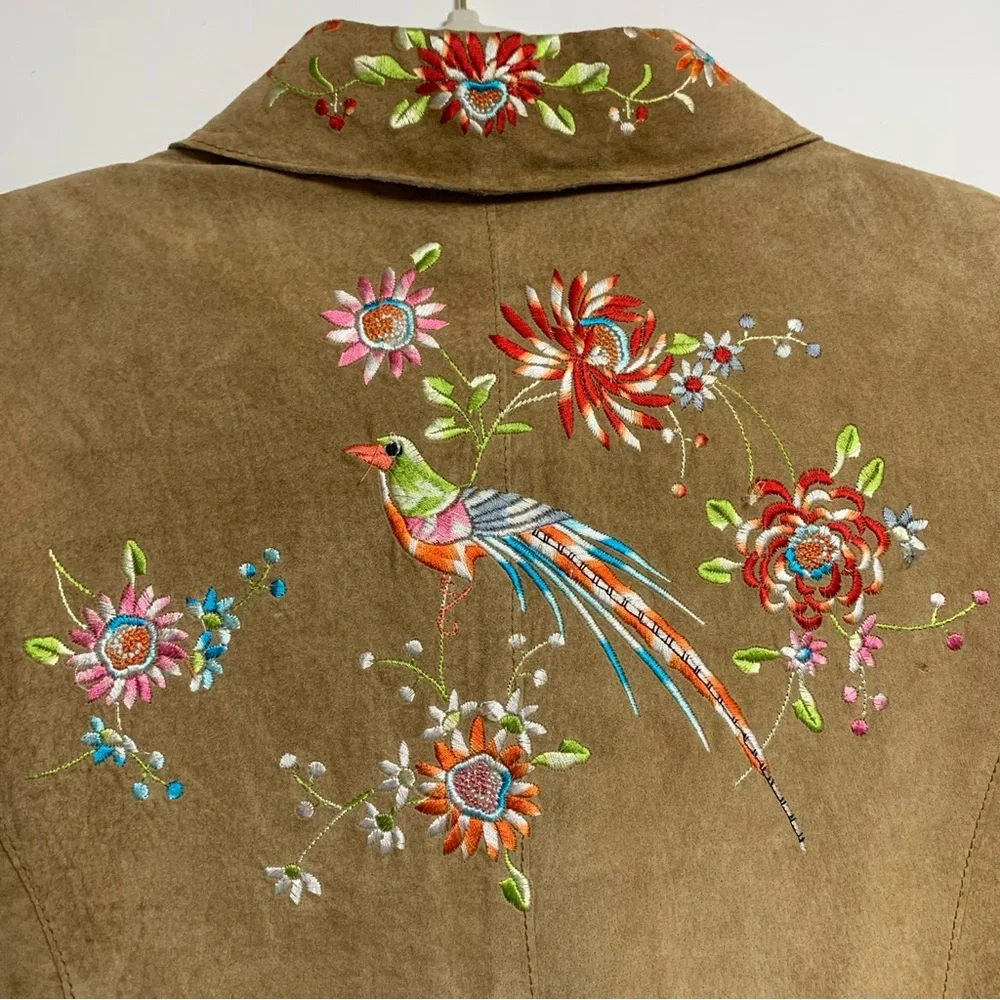 Vintage Avanti New York Small Tan Suede Leather Floral Bird Embroidered Jacket - Picture 4 of 15